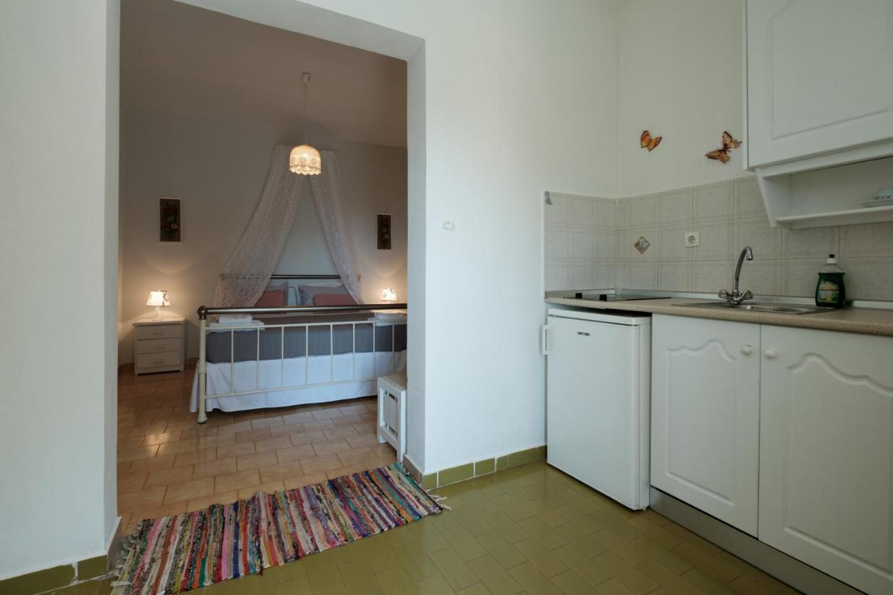 Eftyxia Apartments Paleokastritsa Luaran gambar